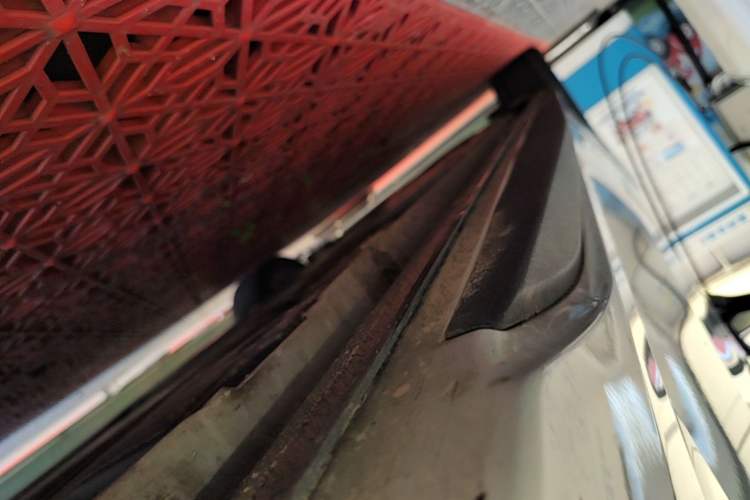 Used Lynk & Co 03 2022 2.0TD DCT JingPro Left Side Sill