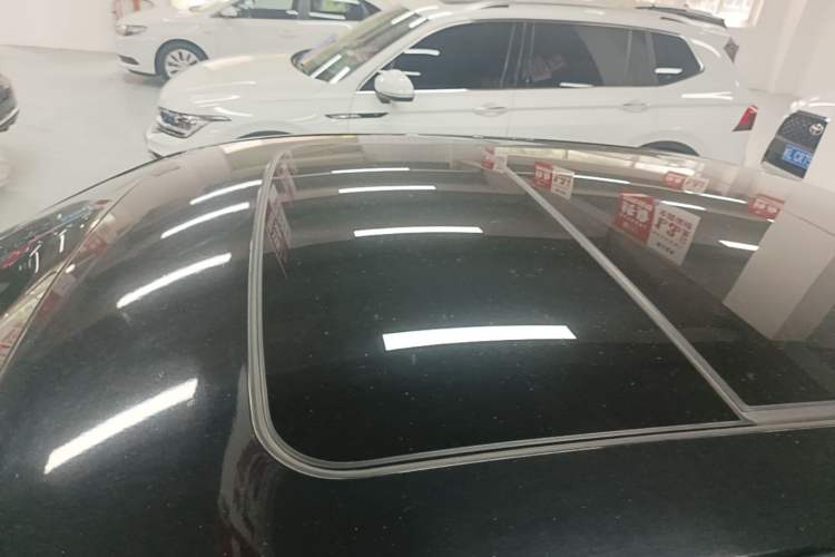 Used Lynk & Co 03 2022 2.0TD DCT JingPro Roof