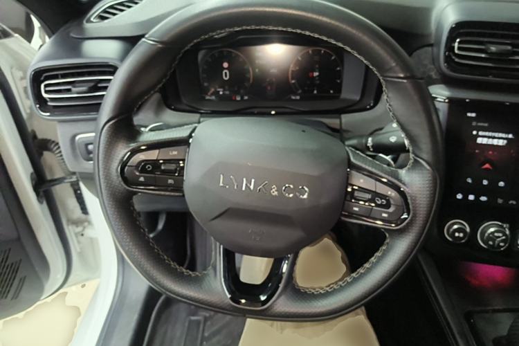 Used Lynk & Co 03 2022 1.5TD DCT JingPro Steering Wheel
