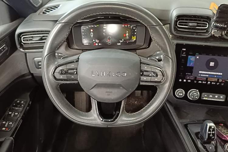 Used Lynk & Co 03 2022 2.0TD DCT JingPro Steering Wheel