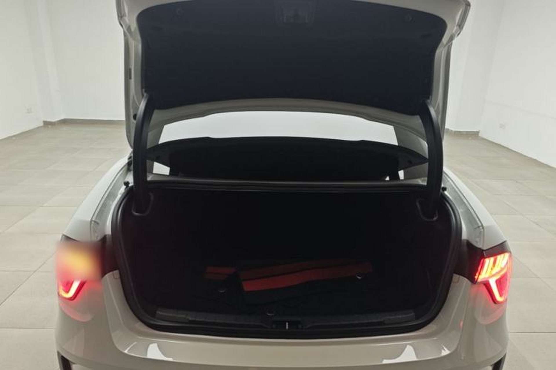 Used Lynk & Co 03 2022 2.0TD DCT JingPro Trunk