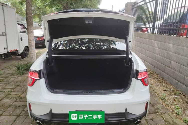 Used Lynk & Co 03 2022 2.0TD DCT JingPro Trunk
