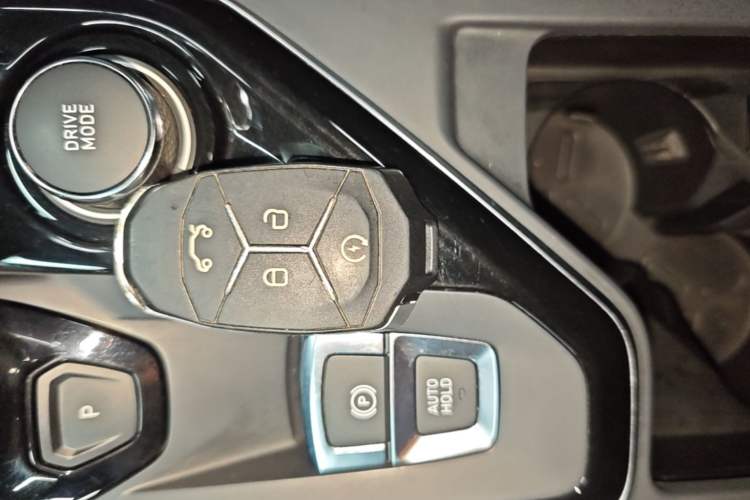 Used Lynk & Co 03 2022 1.5TD DCT JingPro Vehicle Key