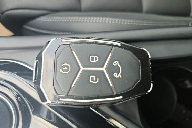 Used Lynk & Co 03 2022 1.5TD DCT JingPro Vehicle Key