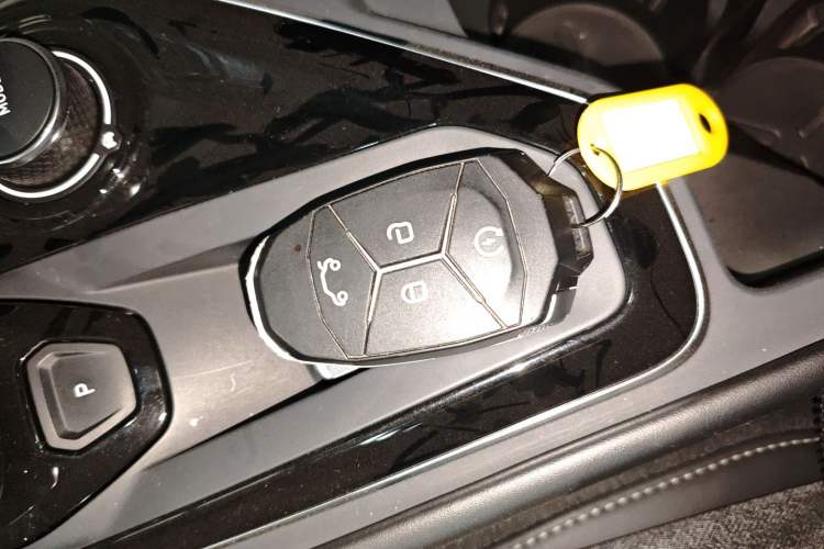 Used Lynk & Co 03 2022 2.0TD DCT GenioPlus Vehicle Key