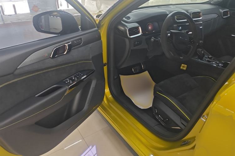Used Lynk & Co 03 2022 03+ 2.0TD Automatic Wind-Chasing Edition Driver Seat