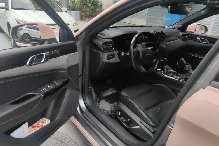 Used Lynk & Co 03 2022 1.5TD DCT JingPro Driver Seat