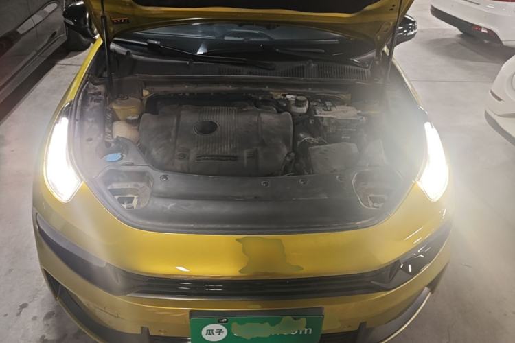 Used Lynk & Co 03 2022 03+ 2.0TD Automatic Wind-Chasing Edition Engine Bay