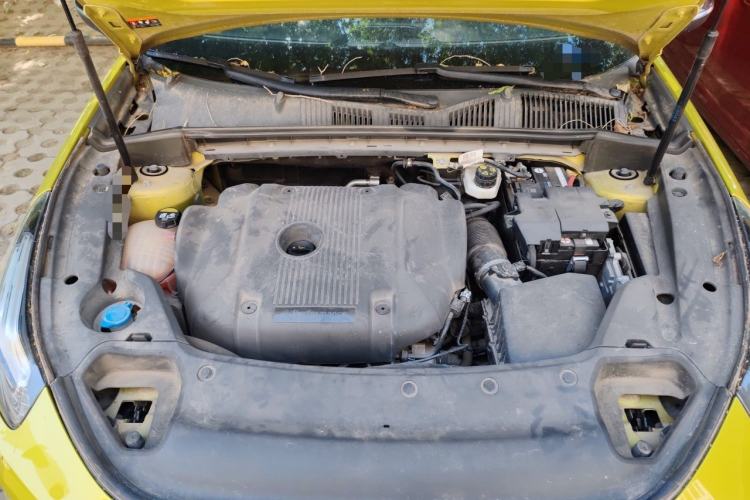 Used Lynk & Co 03 2022 03+ 2.0TD Automatic Wind-Chasing Edition Engine Bay