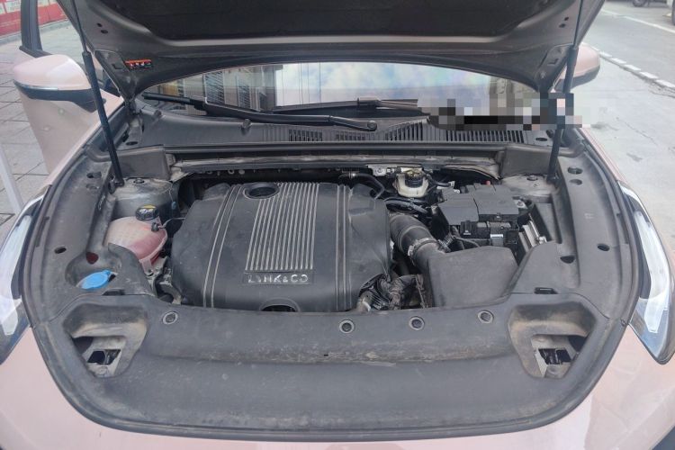 Used Lynk & Co 03 2022 1.5TD DCT JingPro Engine Bay