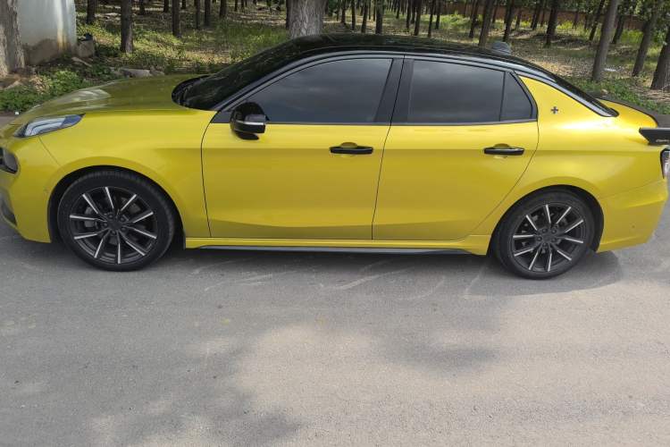 Used Lynk & Co 03 2022 03+ 2.0TD Automatic Wind-Chasing Edition Exterior 1