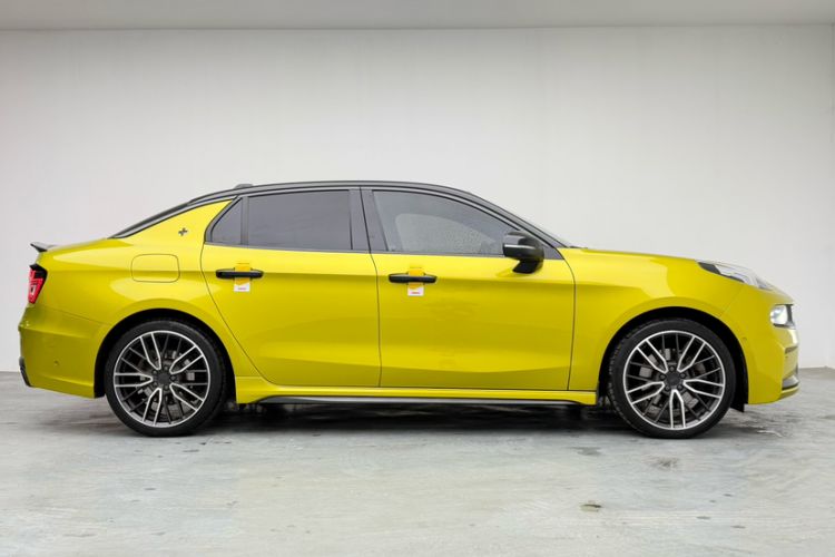 Used Lynk & Co 03 2022 03+ 2.0TD Automatic Wind-Chasing Edition Exterior 1