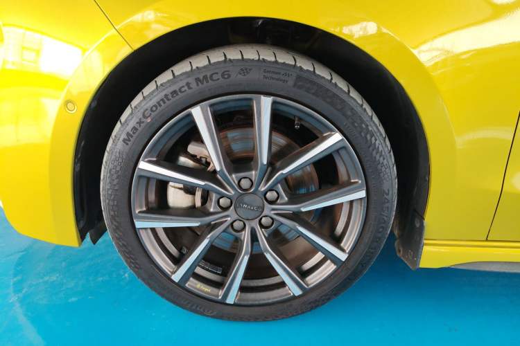 Used Lynk & Co 03 2022 03+ 2.0TD Automatic Wind-Chasing Edition Exterior 4