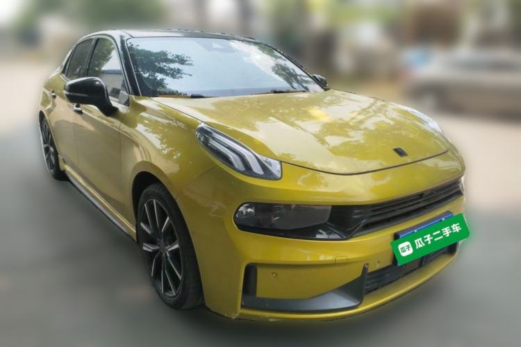 Used Lynk & Co 03 2022 03+ 2.0TD Automatic Wind-Chasing Edition Front Right 45 Deg
