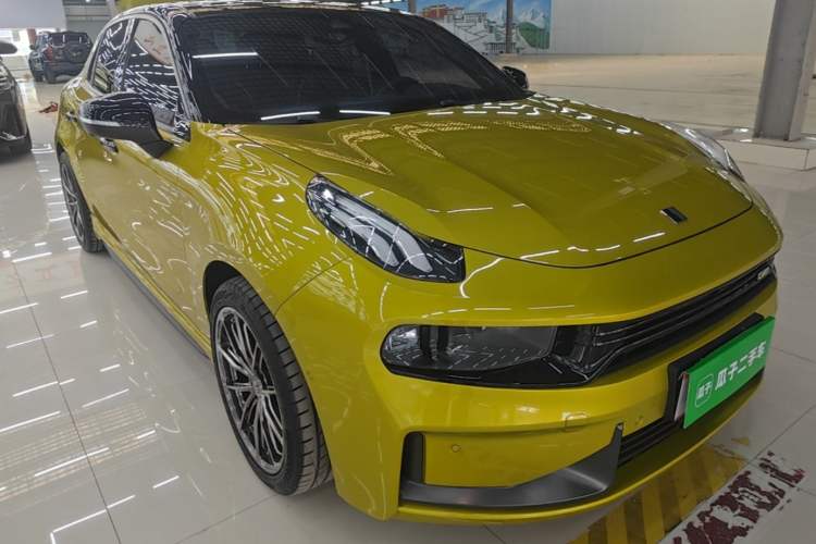 Used Lynk & Co 03 2022 03+ 2.0TD Automatic Wind-Chasing Edition Front Right 45 Deg