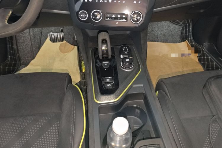 Used Lynk & Co 03 2022 03+ 2.0TD Automatic Wind-Chasing Edition Gear Lever