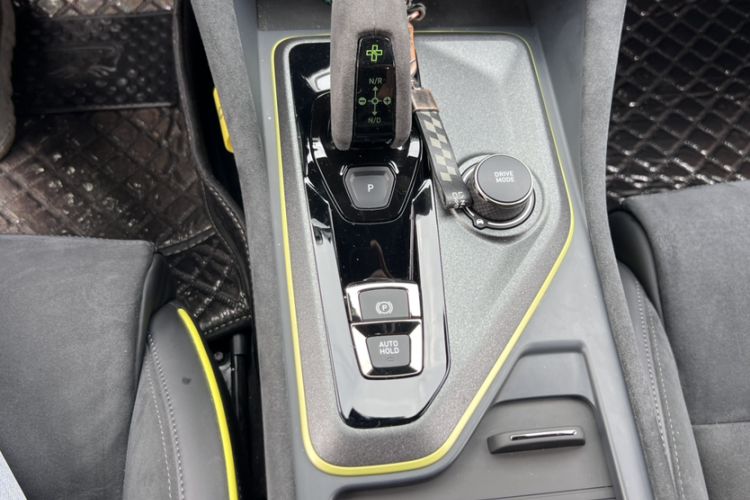 Used Lynk & Co 03 2022 03+ 2.0TD Automatic Wind-Chasing Edition Gear Lever