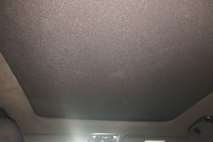 Used Lynk & Co 03 2022 03+ 2.0TD Automatic Wind-Chasing Edition Headliner