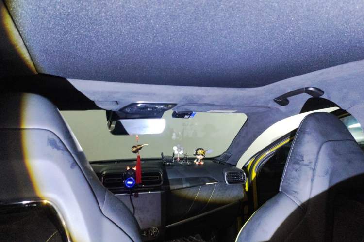 Used Lynk & Co 03 2022 03+ 2.0TD Automatic Wind-Chasing Edition Headliner
