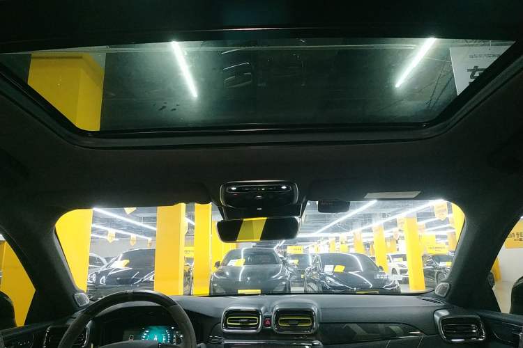 Used Lynk & Co 03 2022 03+ 2.0TD Automatic Wind-Chasing Edition Headliner