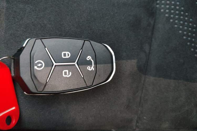 Used Lynk & Co 03 2022 03+ 2.0TD Automatic Wind-Chasing Edition Interior 1
