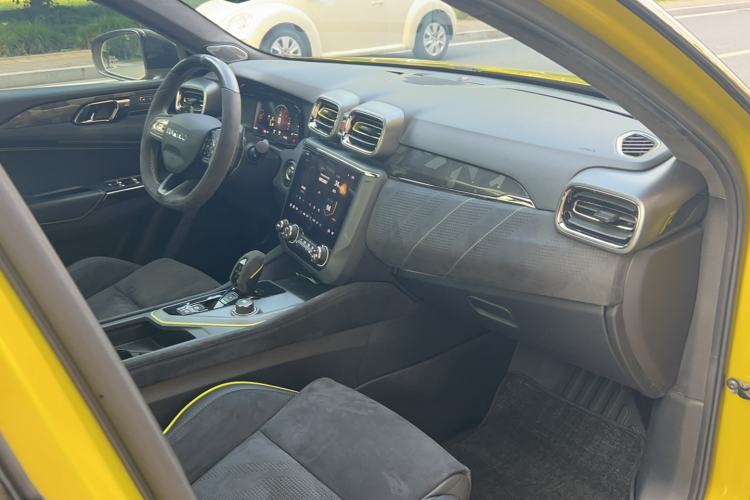 Used Lynk & Co 03 2022 03+ 2.0TD Automatic Wind-Chasing Edition Interior 2