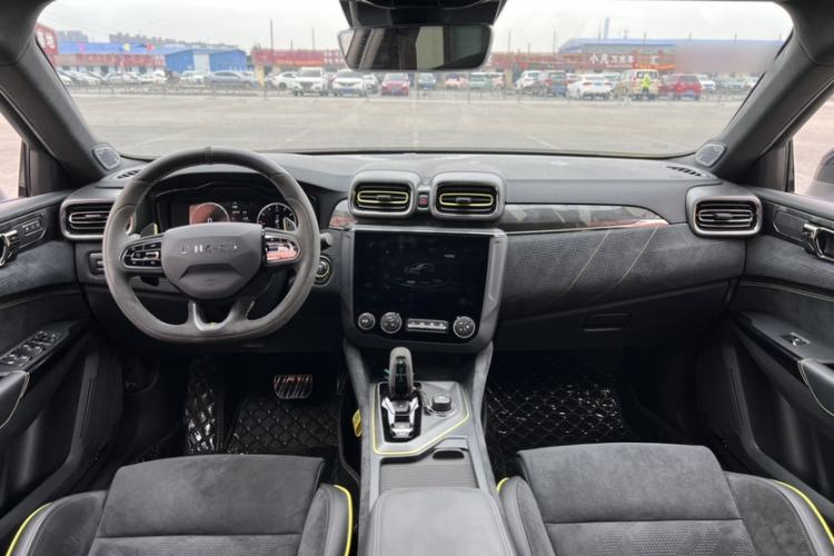Used Lynk & Co 03 2022 03+ 2.0TD Automatic Wind-Chasing Edition Interior 4