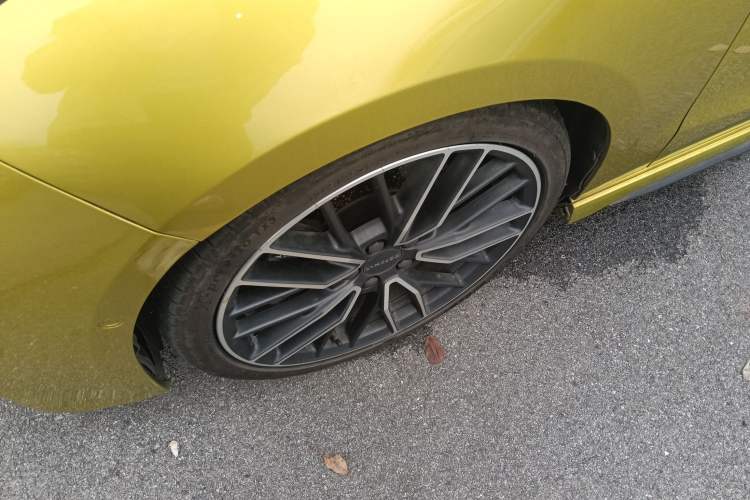 Used Lynk & Co 03 2022 03+ 2.0TD Automatic Wind-Chasing Edition Left Front Wheel Hub
