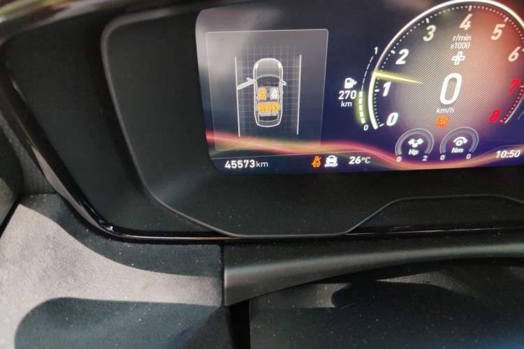Used Lynk & Co 03 2022 03+ 2.0TD Automatic Wind-Chasing Edition Odometer Close Up