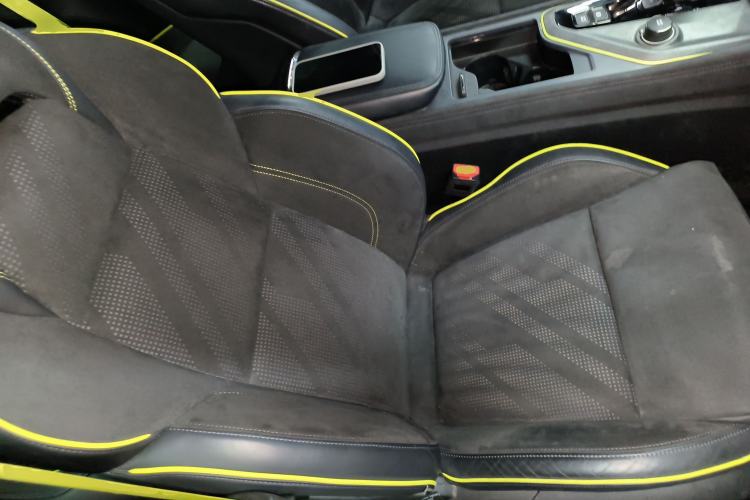 Used Lynk & Co 03 2022 03+ 2.0TD Automatic Wind-Chasing Edition Right Front Seat