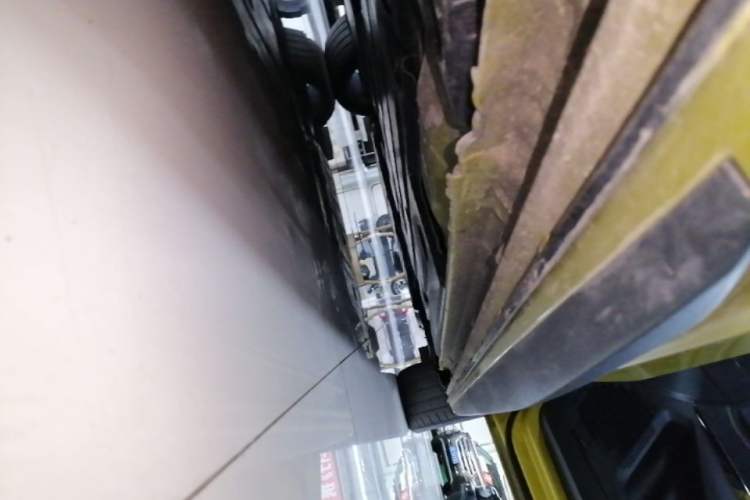 Used Lynk & Co 03 2022 03+ 2.0TD Automatic Wind-Chasing Edition Right Side Sill
