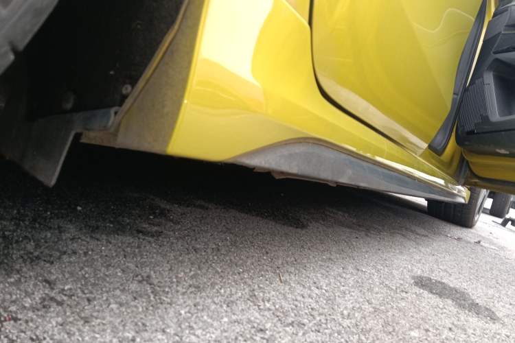 Used Lynk & Co 03 2022 03+ 2.0TD Automatic Wind-Chasing Edition Right Side Sill