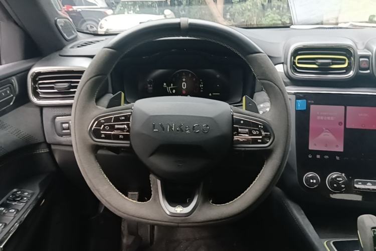 Used Lynk & Co 03 2022 03+ 2.0TD Automatic Wind-Chasing Edition Steering Wheel