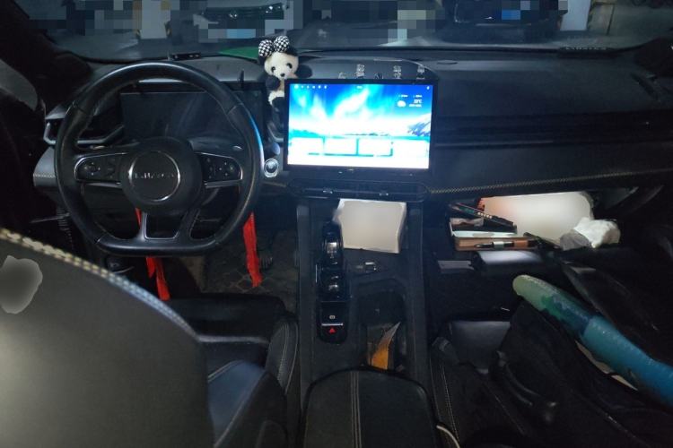 Used Lynk & Co 03 2023 1.5TD DCT JingPro Center Console