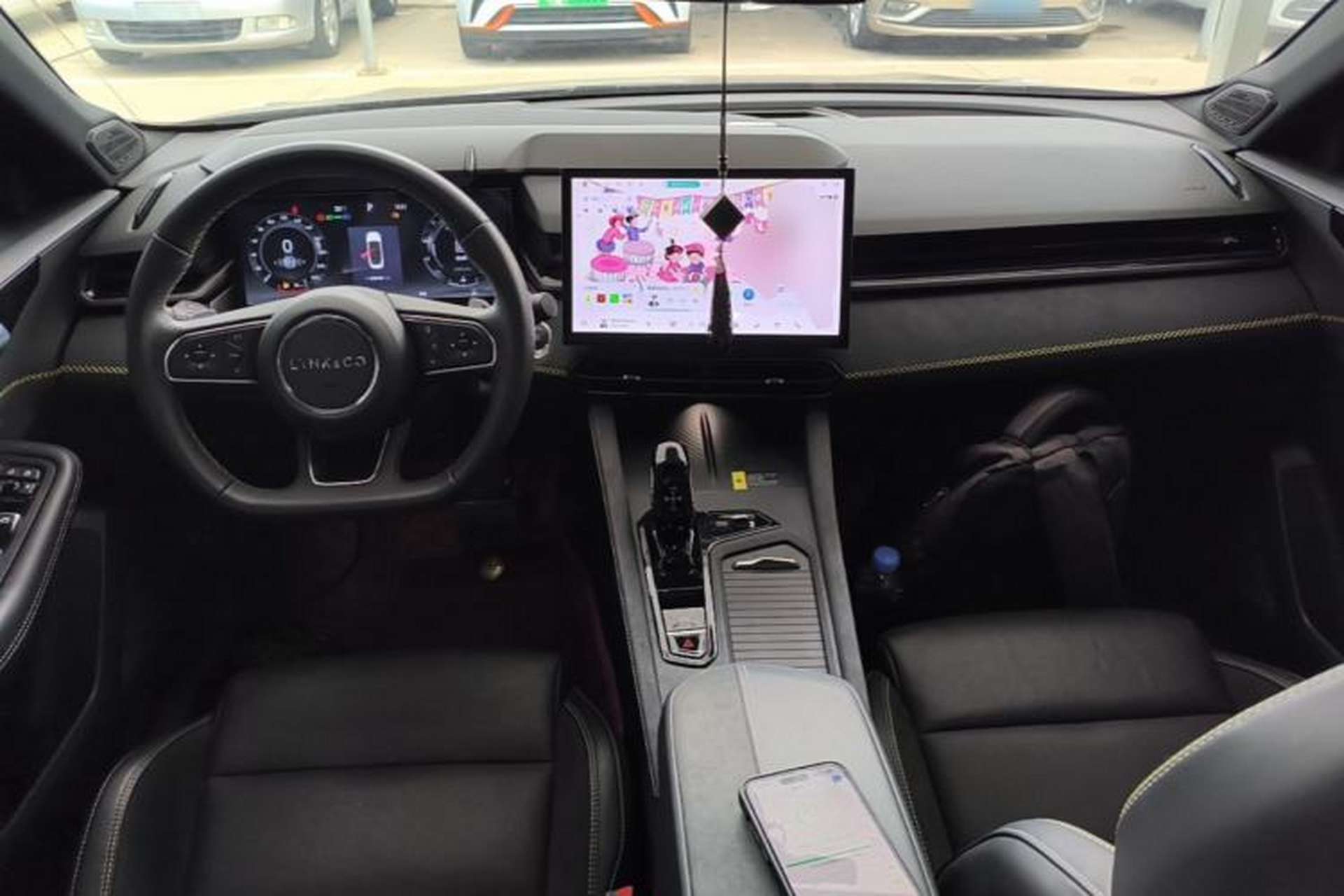 Used Lynk & Co 03 2023 2.0TD DCT JingPro Center Console