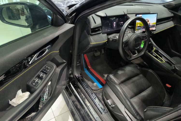 Used Lynk & Co 03 2023 1.5TD DCT JingPro Driver Seat