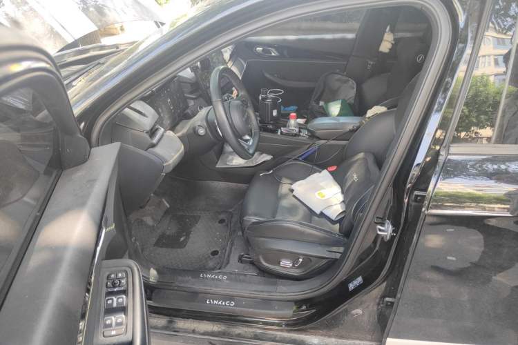 Used Lynk & Co 03 2023 1.5TD DCT JingPro Driver Seat