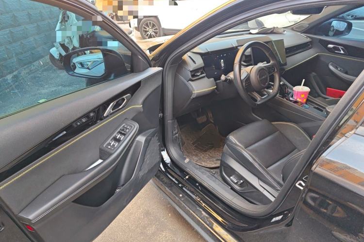 Used Lynk & Co 03 2023 1.5TD DCT JingPro Driver Seat