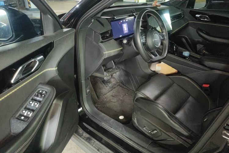 Used Lynk & Co 03 2023 1.5TD DCT JingPro Driver Seat