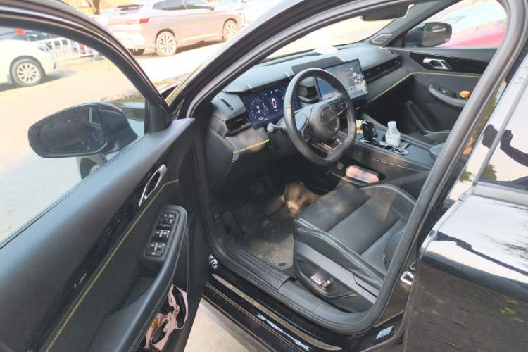 Used Lynk & Co 03 2023 1.5TD DCT JingPro Driver Seat