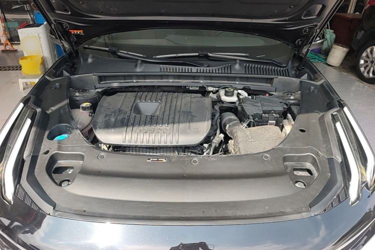 Used Lynk & Co 03 2023 2.0TD DCT JingPlus Engine Bay