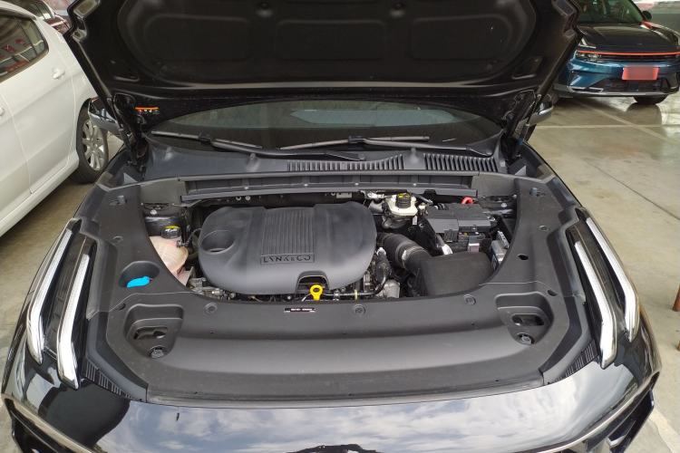 Used Lynk & Co 03 2023 1.5TD DCT JingPro Engine Bay
