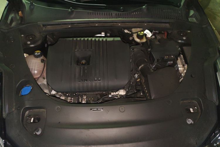 Used Lynk & Co 03 2023 2.0TD DCT JingPro Engine Bay