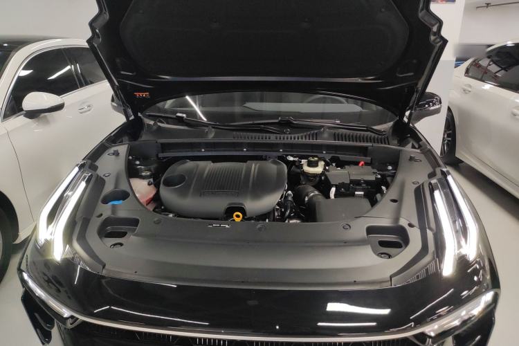 Used Lynk & Co 03 2023 1.5TD DCT JingPlus Engine Bay