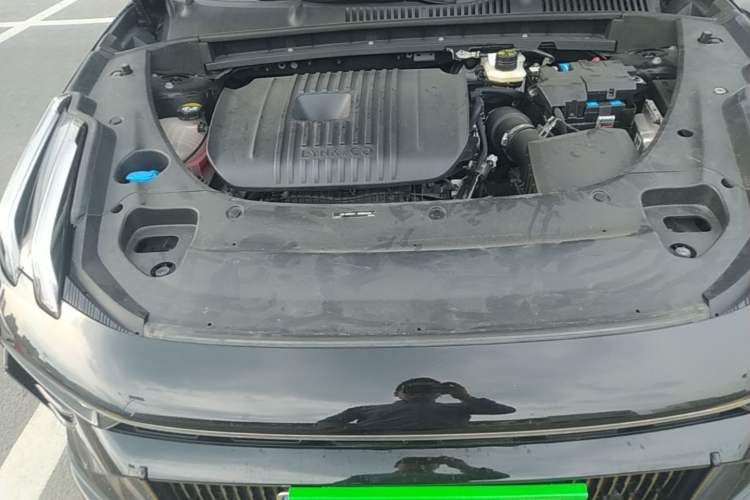 Used Lynk & Co 03 2023 2.0TD DCT JingPro Engine Bay