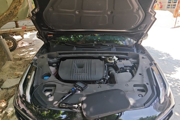 Used Lynk & Co 03 2023 2.0TD DCT JingPro Engine Bay