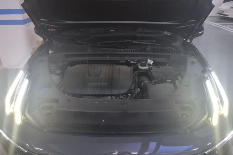 Used Lynk & Co 03 2023 2.0TD DCT H-Power Halo Engine Bay