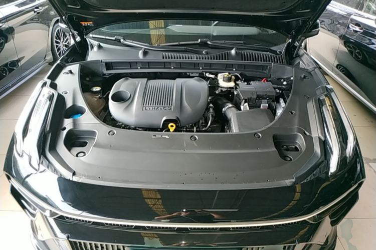 Used Lynk & Co 03 2023 1.5TD DCT JingPro Engine Bay