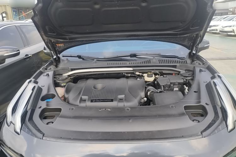 Used Lynk & Co 03 2023 03+ 2.0TD Automatic Yufeng Edition Engine Bay