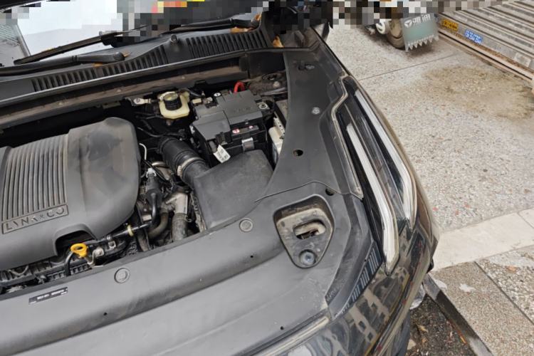 Used Lynk & Co 03 2023 1.5TD DCT JingPro Engine Bay Left